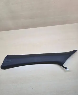 Porsche Macan (95B) (A) pillar trim 95B867233