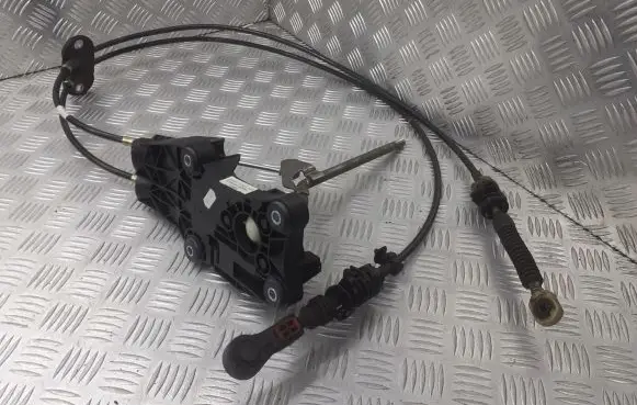 Ford Fusion Gear selector/shifter in gearbox 2S6R-7C453-QB