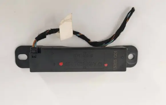 Mercedes-Benz GL X166 Keyless (KESSY) go control unit/module A1668200075 33503401