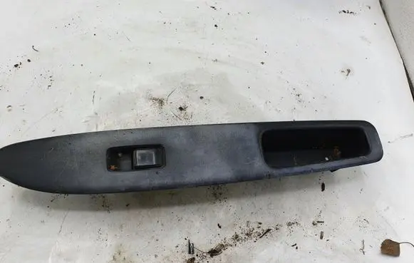 Toyota Avensis Verso Electric window control switch 7423144190