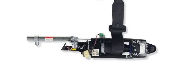 Volvo XC60 Front seatbelt 3983631399 39836313