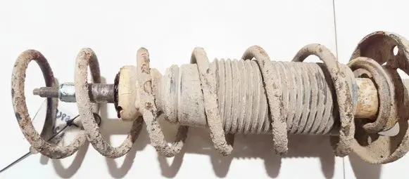 Volkswagen Golf III Rear coil spring