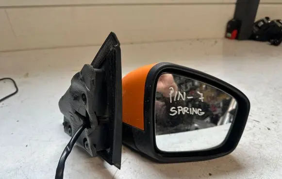 Dacia Spring Front door electric wing mirror 963011218R
