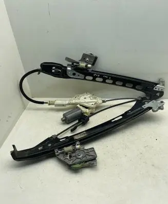 Mercedes-Benz CLS C219 Rear door window regulator with motor 0130821433 LH996034