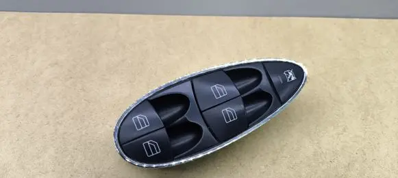 Mercedes-Benz CLS C219 Electric window control switch A2118213679