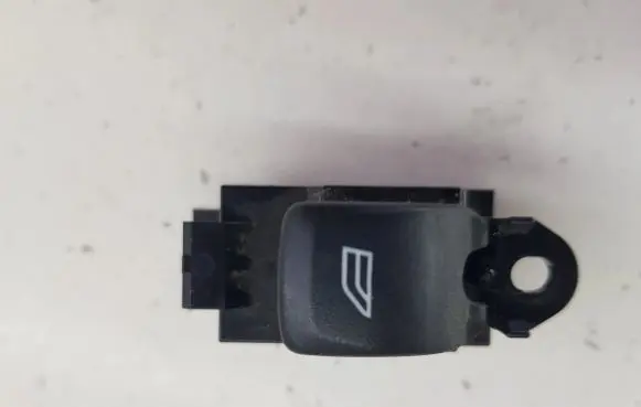 Volvo XC60 Electric window control switch 31272013