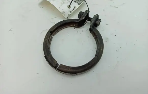 Jeep Grand Cherokee (WK) Muffler pipe connector clamp 