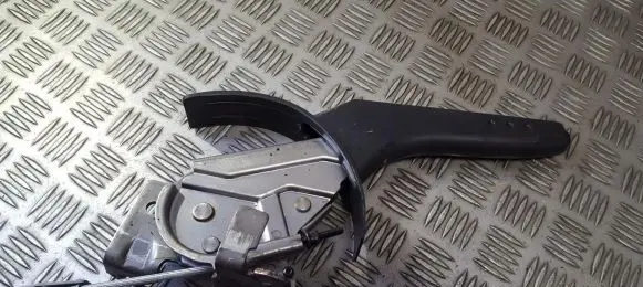Nissan Note (E11) Handbrake/parking brake lever assembly