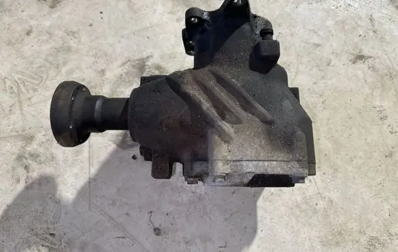 Volvo XC90 Front differential 