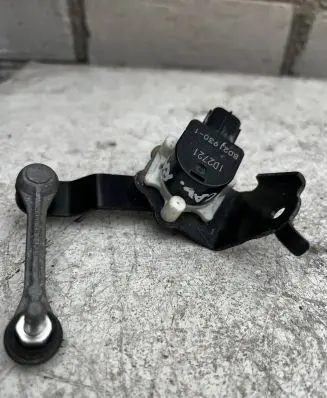 Toyota RAV 4 (XA50) Headlight/headlamp level sensor 1D2721 B0219301 B021930