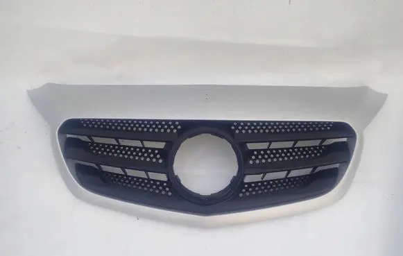 Mercedes-Benz Citan W415 Front bumper upper radiator grill
