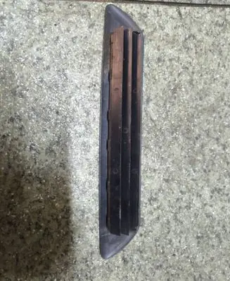 BMW 3 E30 Parcel shelf grill 1929555