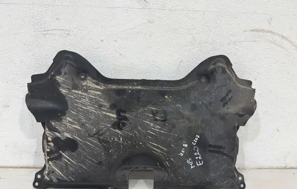 Mercedes-Benz E C207 W207 Engine splash shield/under tray A2045203223