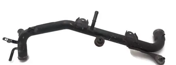 Volkswagen PASSAT B5 Engine coolant pipe/hose 06B121071E