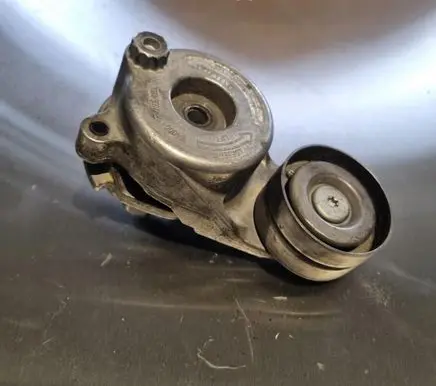 Mercedes-Benz ML W164 Timing belt tensioner 950154