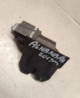 Volvo XC60 Tailgate/trunk/boot lock/catch/latch 7P0827505C B070910TM15