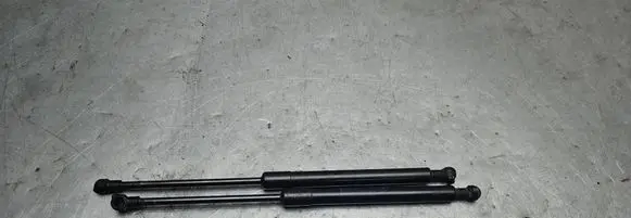 BMW 1 E81 E87 Front bonnet/hood damper/strut 7118370