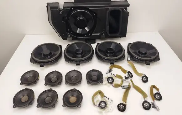 Land Rover Range Rover L405 Audio system kit 
