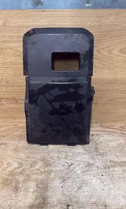 Volvo V50 Battery box tray cover/lid 30795183