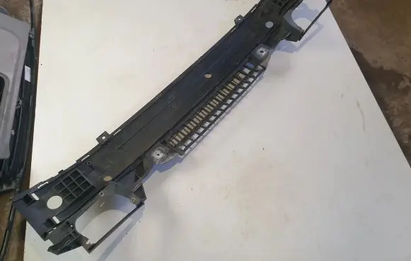 Volvo S80 Front bumper support beam 09151381