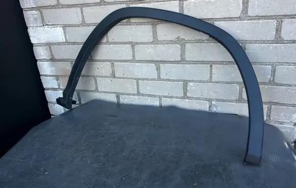Lexus RX 450H Front arch trim 7560148040 7561148050