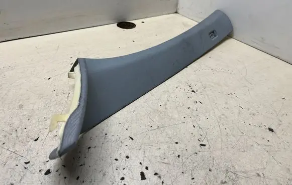 BMW 1 E81 E87 (A) pillar trim 7058329
