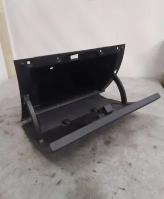 Renault Master III Glove box 685000045R