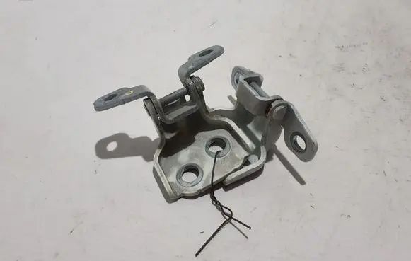 Renault Arkana Rear door upper hinge 804003710R