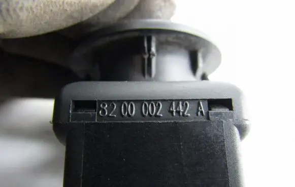 Wing mirror switch