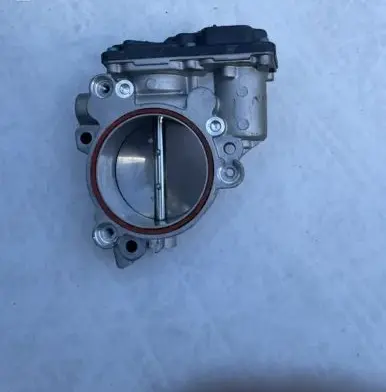 BMW X3 G01 Throttle valve 8601651 13548601651