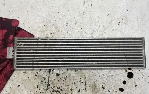 BMW 6 F12 F13 Power steering radiator 7583843