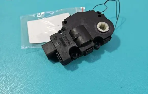 BMW i3 A/C air flow flap actuator/motor 30062014BC IMPRK1579701