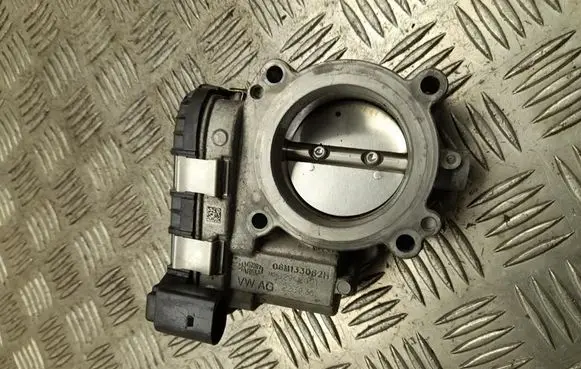 Porsche Macan (95B) Throttle body valve 06M133062H