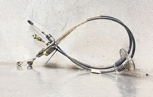 Volvo V60 Gear shift cable linkage 31325017