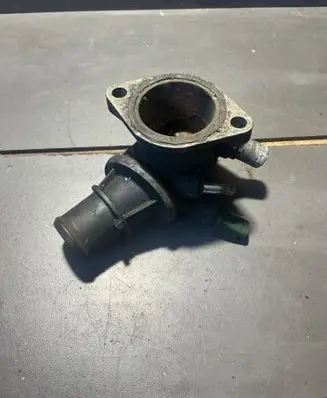 Opel Zafira B Thermostat/thermostat housing 55202510
