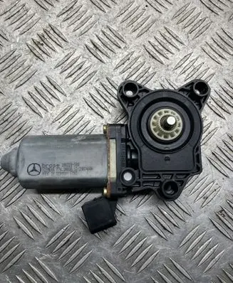 Mercedes-Benz CL C215 Rear door window regulator motor 106318100 29034606 7743003012