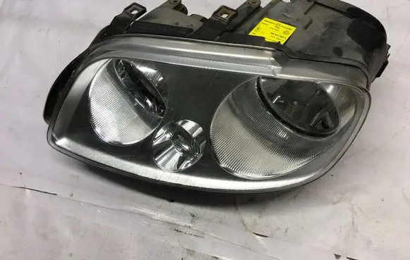 Volkswagen Caddy Headlight/headlamp 2K0941005D 20011002A