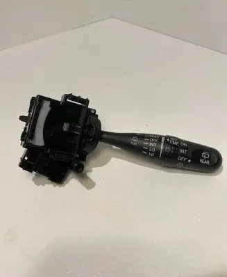 Suzuki Grand Vitara II Wiper control stalk 6Z07X