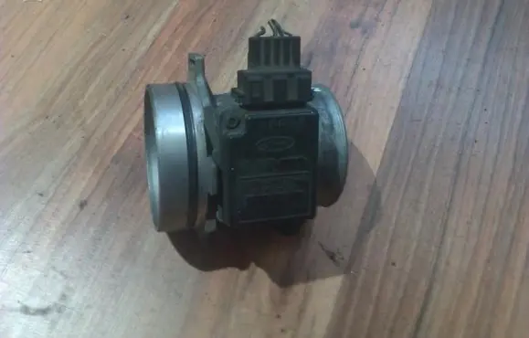Ford Mondeo MK II Throttle valve 93BB12B579BA 93BB-12B579-BA