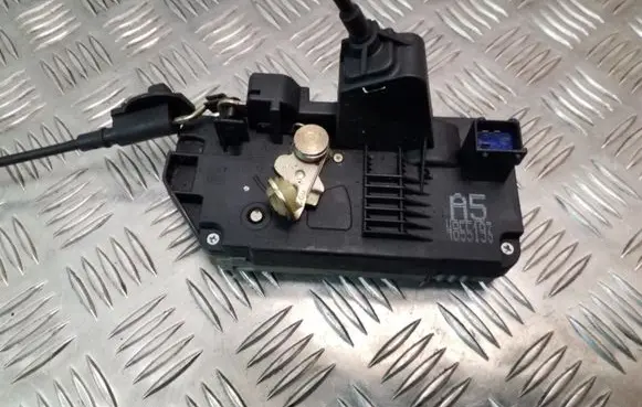 Saab 9-5 Rear door lock 4855193