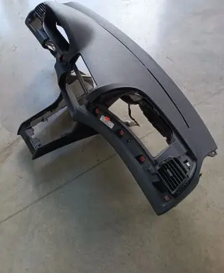 BMW 3 E46 Dashboard
