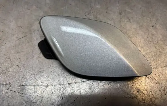 Volvo V60 Front tow hook cap/cover 30795007