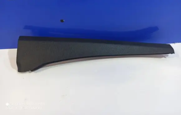 Volvo S60 (C) pillar trim 31479199