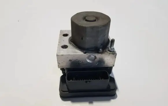 Volkswagen Polo IV 9N3 Master brake cylinder