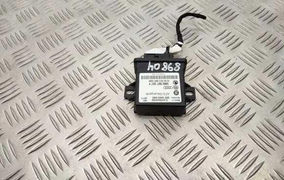 Volkswagen PASSAT B7 Light module LCM 5M0907357F