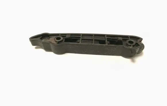 Front bumper mounting bracket