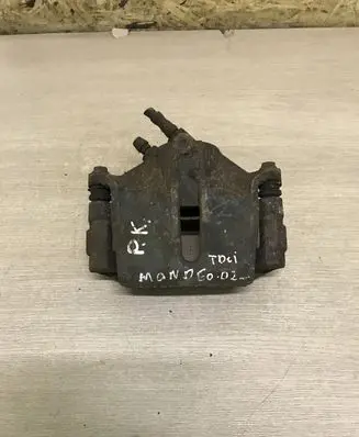 Ford Mondeo Mk III Front brake caliper