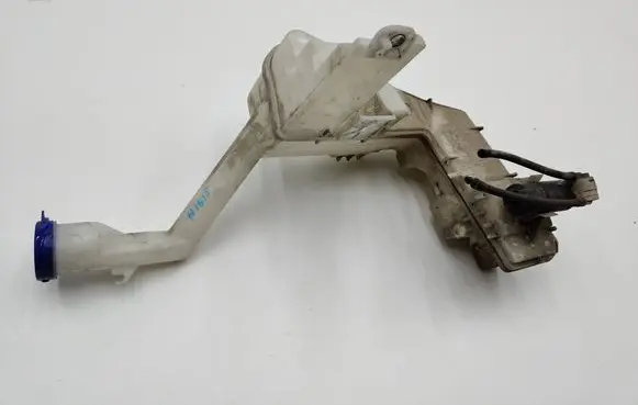 Peugeot 508 Windscreen/windshield washer pump 9672630780
