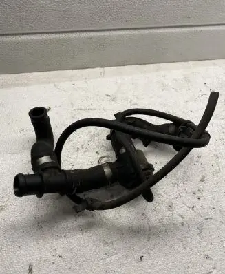 Brake vacuum hose/pipe