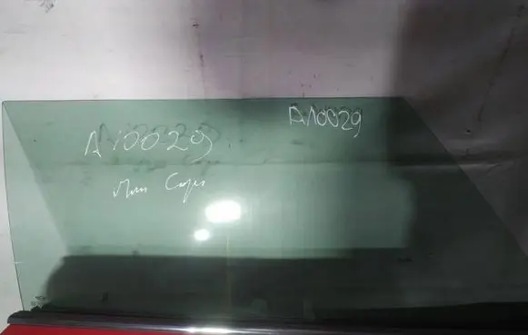 Mini One - Cooper R50 - 53 Front door window glass four-door as2